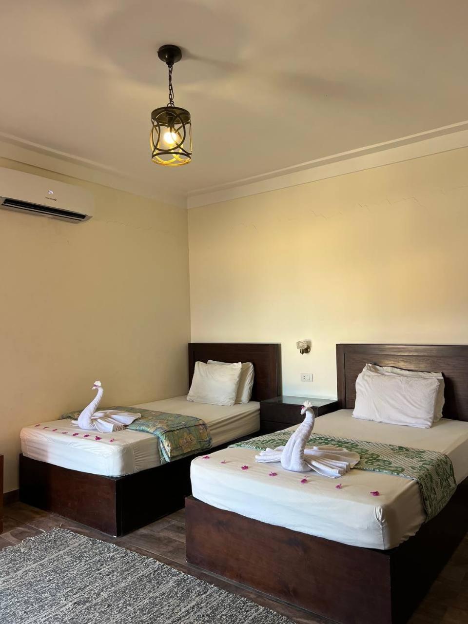 Duplex Villa Ain Suchna Exterior foto
