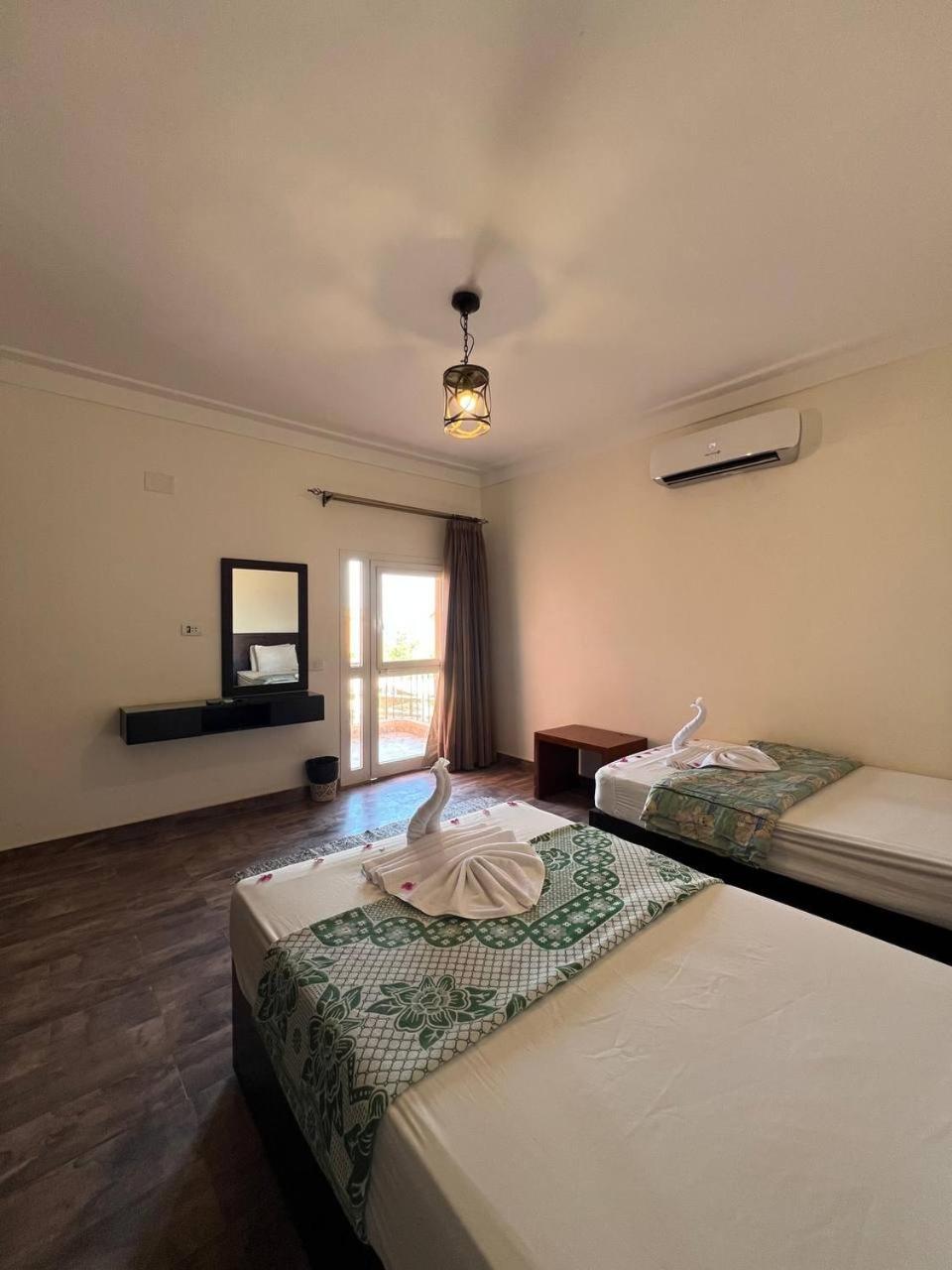 Duplex Villa Ain Suchna Exterior foto